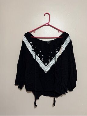 Forever 21 Black Peasant Blouse with White Lace Trim